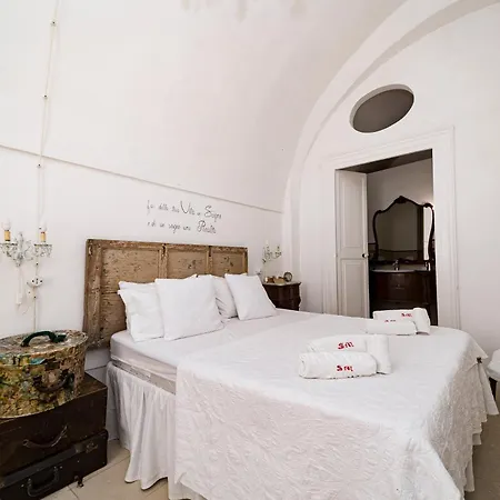 Corte Cataldi Bed & Breakfast 3*